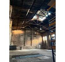 große Gewerbehalle Lagerhalle in Essen-Altenessen