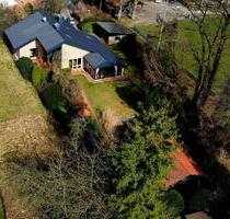 Parkähnliches Anwesen – Einfamilienhaus auf grossem Grundstück - Blomberg