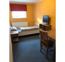 Kleines Appartement zu vermieten – Ideal für Monteure - Westhausen