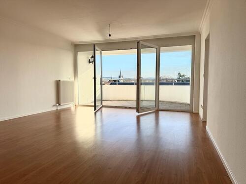 Foto - Ab sofort bezugsfrei! Frisch renovierte Wohnung 2ZKBB inkl. Küche