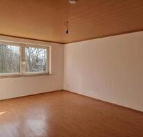 enovierte 4-Zimmer-Wohnung mit Balkon in Idar-Oberstein – sofort