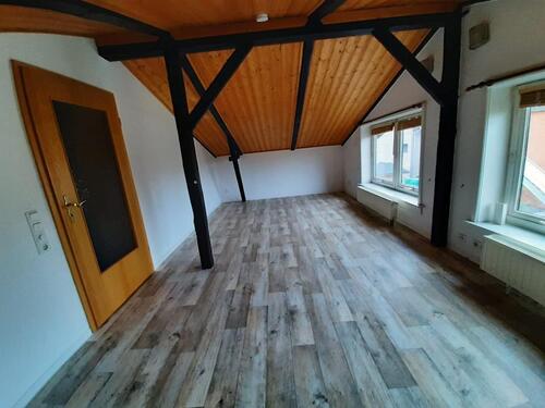 Foto - Wohnung 1. Stock mit Dachschrägen und keinem Garten