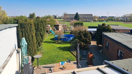 Foto - Charmantes Einfamilienhaus mit schönem Garten in ruhiger Lage