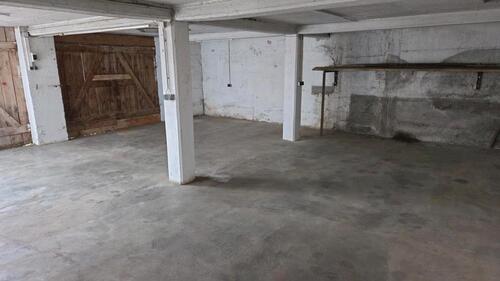 Foto - GarageStellplatz zu vermieten - 200,00&nbsp;EUR Miete,