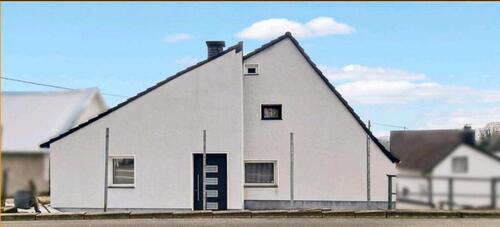 Foto - Kleine Haus zu verkaufen - 180.000,00&nbsp;EUR Kaufpreis, ca.&nbsp; 150,00&nbsp;m&sup2;