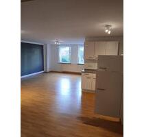 Mietwohnung - 600,00 EUR Kaltmiete, ca.  60,00 m² in Eisfeld (PLZ: 98673)