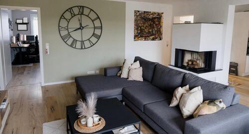 Foto - Stilvolle 4,5 Zimmer-Wohnung im Zweifamilienhaus