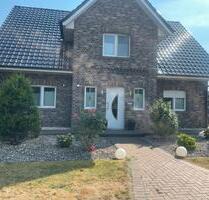 Ein modernes Haus zu verkaufen - 470.000,00&nbsp;EUR Kaufpreis, ca.&nbsp; 158,00&nbsp;m&sup2; in Haselünne (PLZ: 49740)