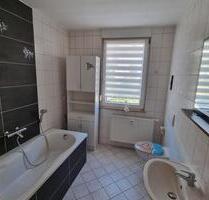 Helle 3,5-Zimmer-Maisonettewohnung mit 2 Bädern - Hohenstein-Ernstthal