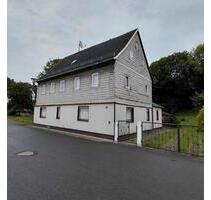 Verkaufe Haus mit Grundstück 1103m² in 09355 Gersdorf