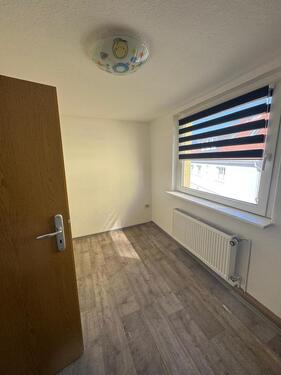 Foto - 5 Zimmer Dachgeschoßwohnung zur Miete in Teuchern