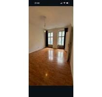 2 Zimmer Altbau Wohnung in Berlin Kreuzberg ab 01.10.