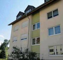 Nachmieter für geräumige 3 Raum Dachgeschoss Wohnung - Klipphausen