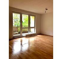 Provisionsfrei: 2 ZKB Wohnung, Balkon, TG-Platz in Köln Südstadt