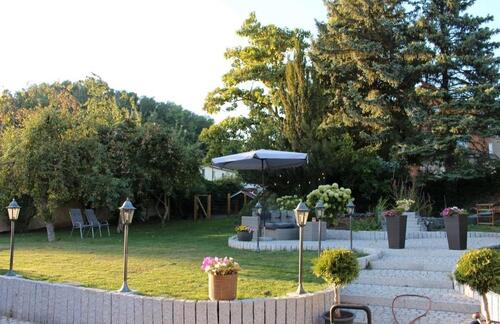 Foto - Einfamilienhaus mit wunderschönem Garten zu vermieten