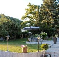 Einfamilienhaus mit wunderschönem Garten zu vermieten - Mügeln