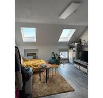 Möblierte Wohnung (für Studenten geeignet) ab 1.7 - Mönchengladbach Nord