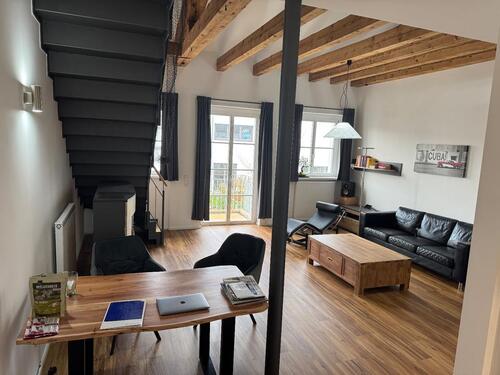 Foto - Stilvolle, sehr ruhige neuwertige 2-Zi-Maisonette-Whg mit EBK