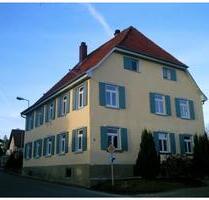 Saniertes Pfarrhaus mit großem Garten in ruhiger Ortsmitte - Unterwaldhausen