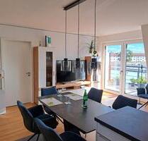 Neuwertige 3-Zimmer-Wohnung mit Balkon und TG-Stellplatz - Fürth Südstadt