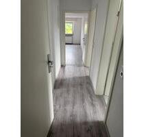 Wohnung 90 m², zu vermieten - 1.220,00&nbsp;EUR Kaltmiete, ca.&nbsp; 90,00&nbsp;m&sup2; in Menden (Sauerland) (PLZ: 58708) Bösperde