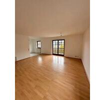 Schöne, helle 1,5 Zi-Wohnung in BL-Frommern sofort frei - Balingen