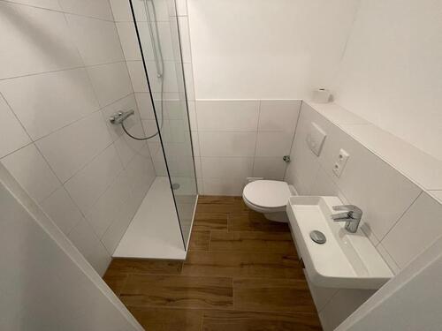 Foto - Frisch Sanierte 2- Zimmer Wohnung in zentraler Lage