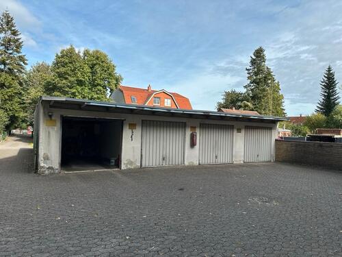 Foto - Garage zu vermieten - 90,00 EUR Miete,