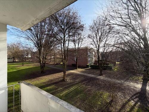 Foto - Gemütliche 3-Zi.-Wohnung mit Balkon!