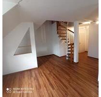 1 Monat nur NK . 3 Raum Maisonetten Wohnung mit Küche ca.90m² - Limbach-Oberfrohna