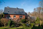 Foto - Modernisiertes Einfamilienhaus mit Traumgarten in Glücksburg