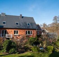 Modernisiertes Einfamilienhaus mit Traumgarten in Glücksburg - Glücksburg (Ostsee)
