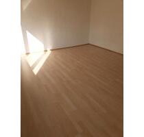 Obergeschosswohnung - 830,00&nbsp;EUR Kaltmiete, ca.&nbsp; 91,00&nbsp;m&sup2; in Leer (Ostfriesland) (PLZ: 26789)