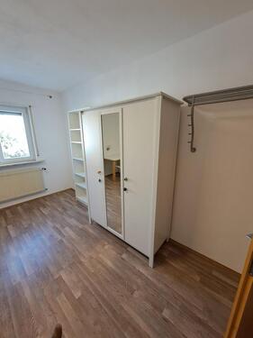 Foto - Zimmer in 4er-Studenten WG Mannheim
