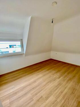 Foto - 3.5 Zimmer Erdgeschoßwohnung zur Miete in Stuttgart