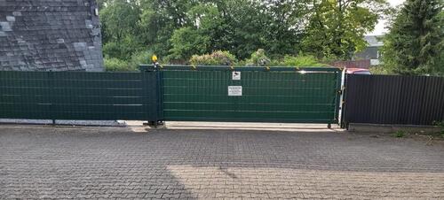 Foto - Stellplatz 7,40m kameraüberwacht 247-Zugang