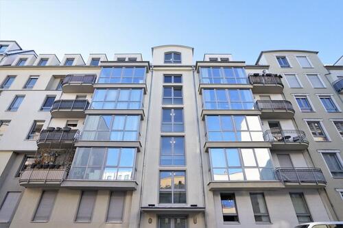 Foto - Geräumige 2-Raum Wohnung mit Balkon im Zentrum West