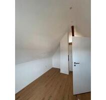 1-Zimmer-DG Wohnung Erstbezug - 450,00 EUR Kaltmiete, in Tuttlingen (PLZ: 78532)