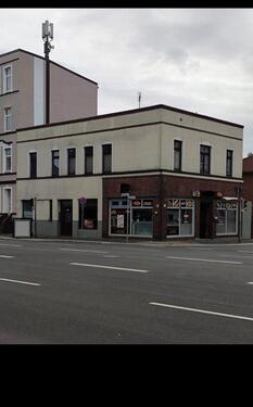 Foto - Attraktives Mehrfamilien-Reiheneckhaus mit Gewerbefläche