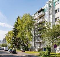 Wir sanieren für Sie: 2-Zimmerwohnung mit Balkon und Aufzug! - Dresden Prohlis