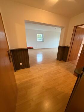 Foto - NUR MIT WBS! Schöne, helle Zweizimmerwohnung mit eigenem Garten.