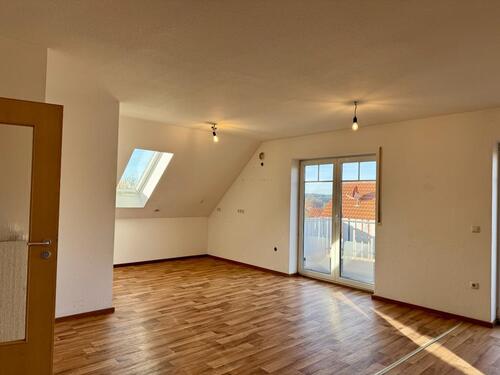 Foto - Großzügige Wohnung in Schwend - 1.060,00 EUR Kaltmiete,