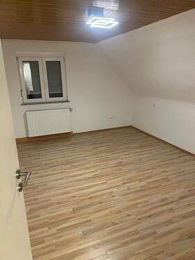 Foto - Dachgeschoßwohnung in Kirchheim am Neckar zur Miete