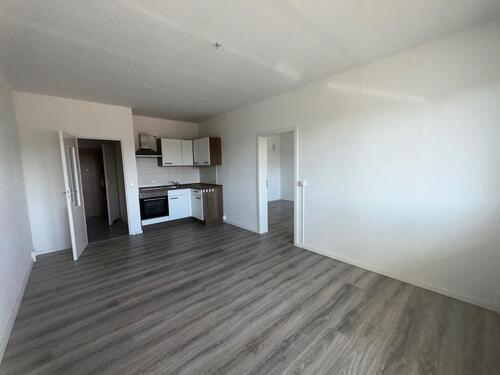 Foto - Große 2 -Raumwohnung mit ca. 57,56m² + Aufzug + Balkon + Einbauküche