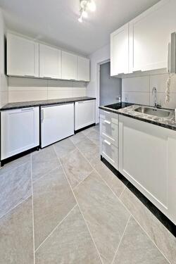 Foto - 1-Zimmer Möblierte Wohnung mit Balkon und EBK Stellplatz