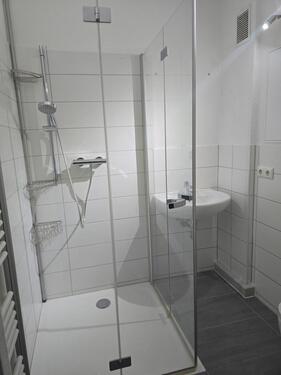 Foto - Attraktive 2 -Raumwohnung + Dusche + Balkon + Abstellraum u.v.m.