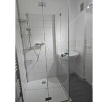 Attraktive 2 -Raumwohnung + Dusche + Balkon + Abstellraum u.v.m. - Schöneck/Vogtland