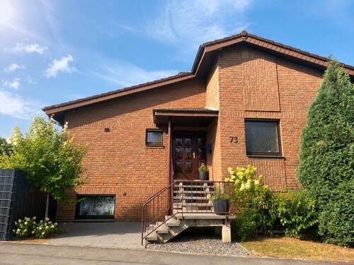 Foto - Modernisiertes Reihenendhaus mit PV-Anlage, Wärmepumpe & Speicher