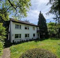 Großes Einfamilienhaus mit 8 Zimmern in Bestlage - Schorndorf