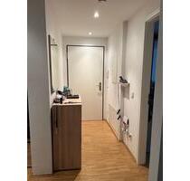 Bad Kreuznach-Süd: tolle 2-Zimmer-Wohnung mit 2 Balkonen, Terrasse, Gartenanteil und 1 Carportplatz